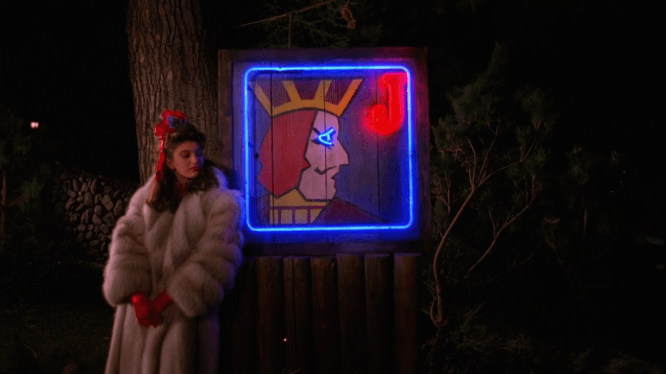 Twin Peaks: Episode 2 backdrop