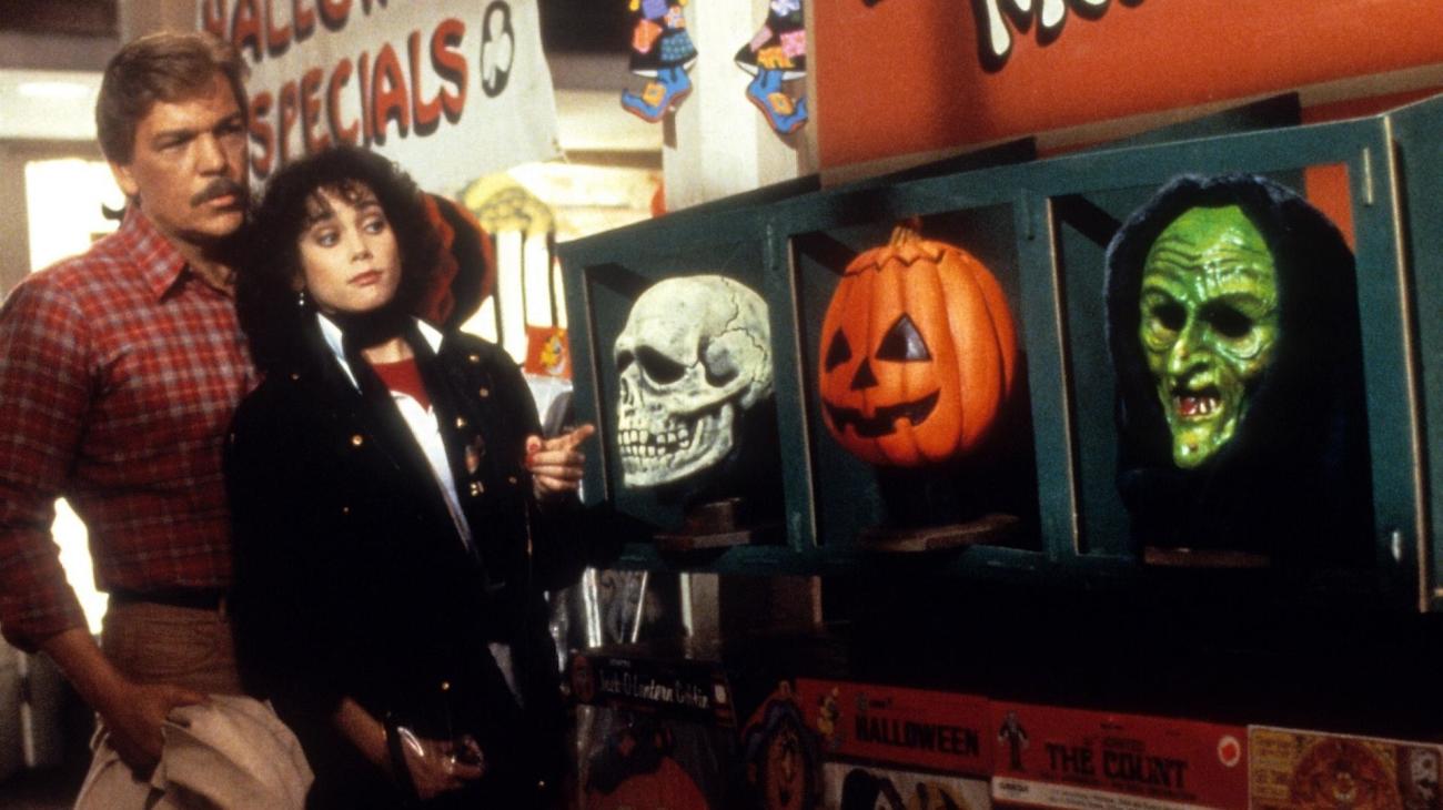 Halloween III: Season of the Witch backdrop