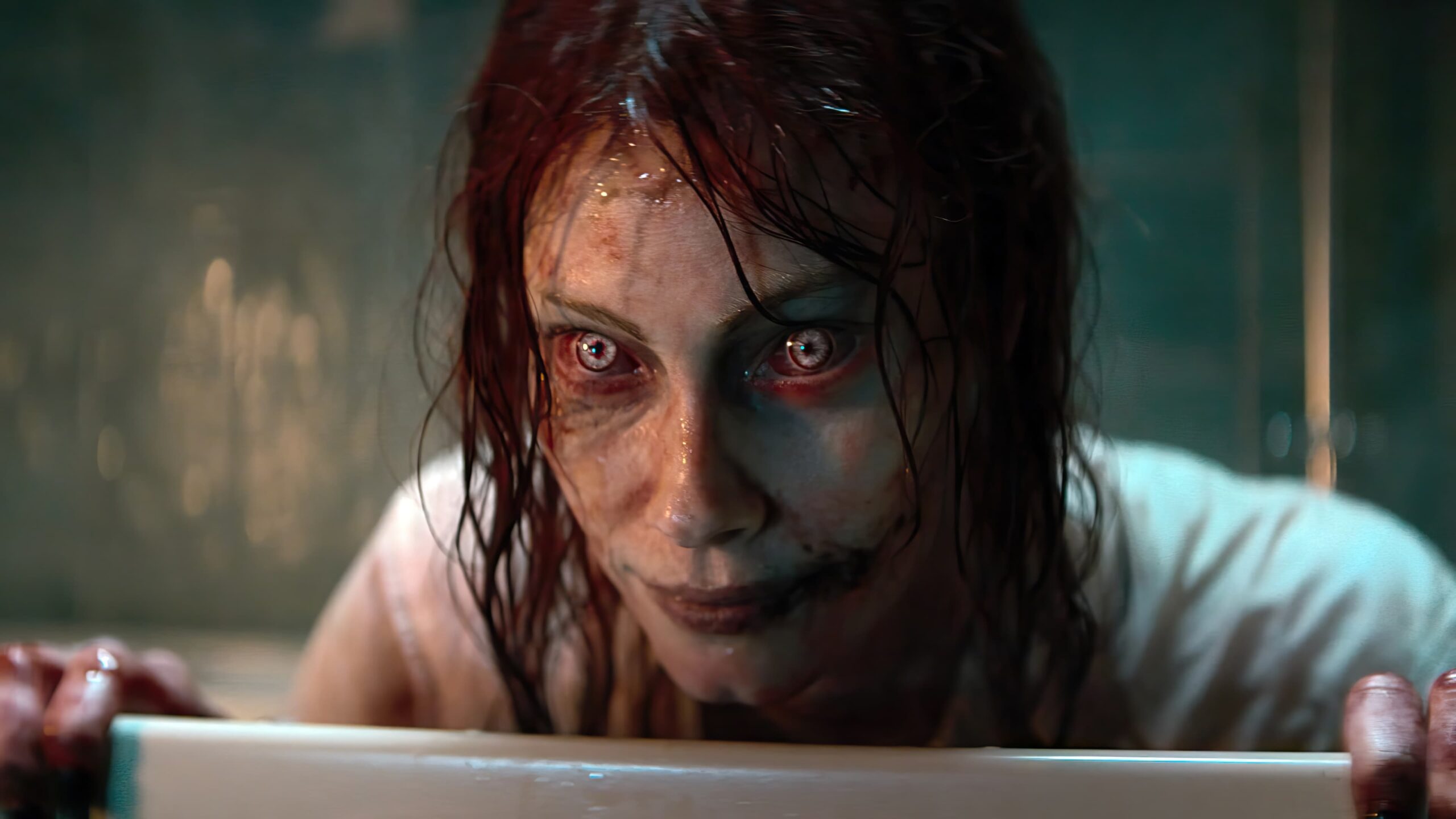 Escalating! Evil Dead Rise (2023), Movie Review.